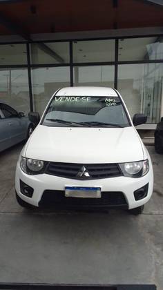 MITSUBISHI L200 TRITON 3.2 GL 4X4 CD 16V TURBO INTERCOLER DIESEL 4P MANUAL MITSUBISHI L200 TRITON 3.2 GL 4X4 CD 16V TURBO INTERCOLER DIESEL 4P MANUAL